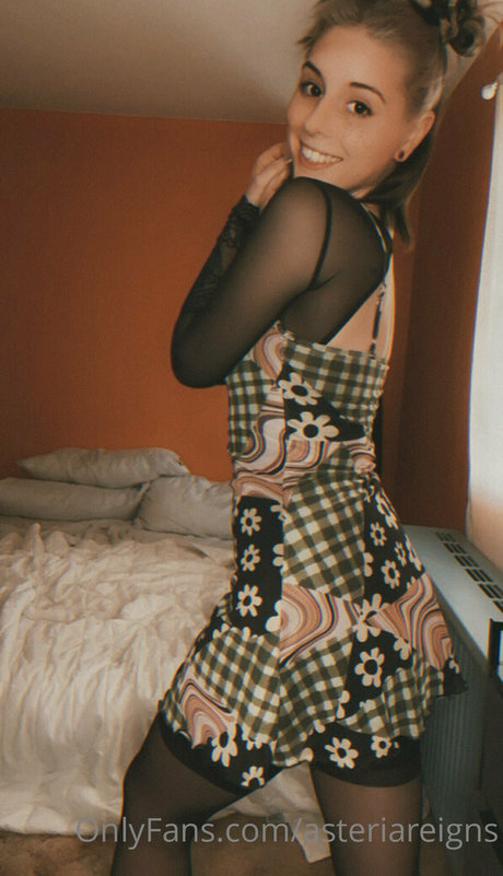 asteriareigns model perfect pics