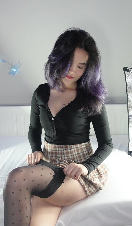 TheMishkaBear model nice picture