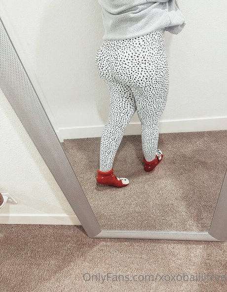 xoxobaiiiifree erotic star archive