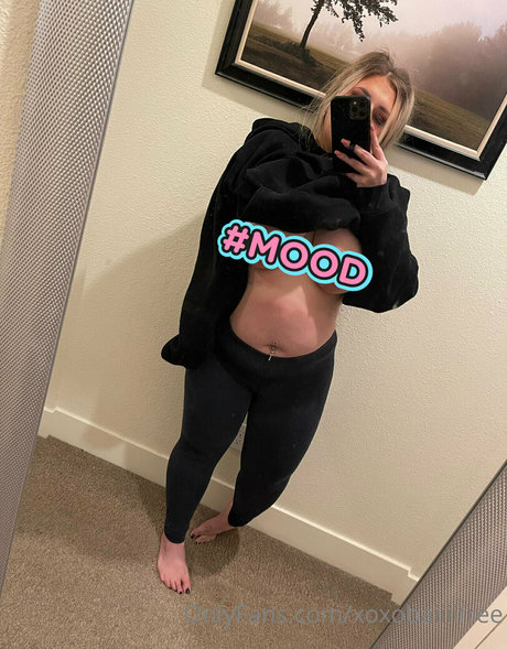 xoxobaiiiifree star erotic pictures