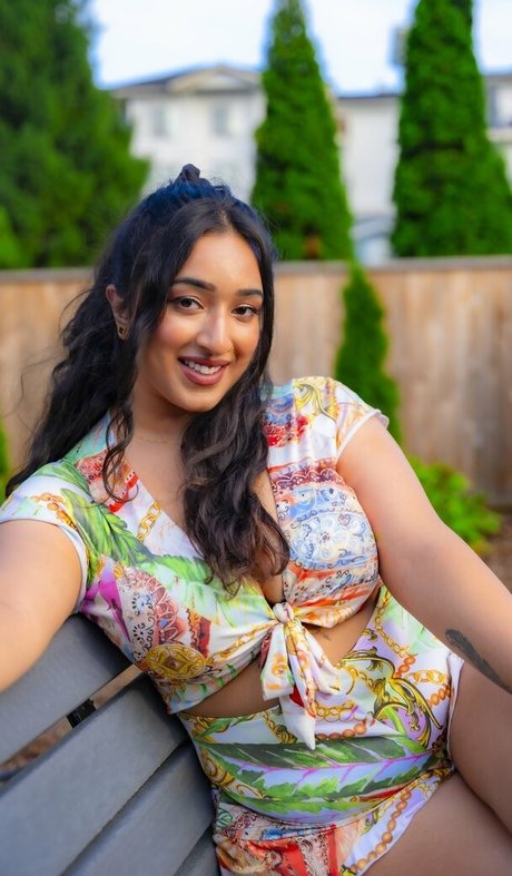 iamrakhi pretty pornstar pic