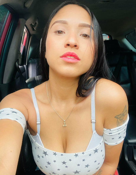 sarahlopez1 pornstar nude picture