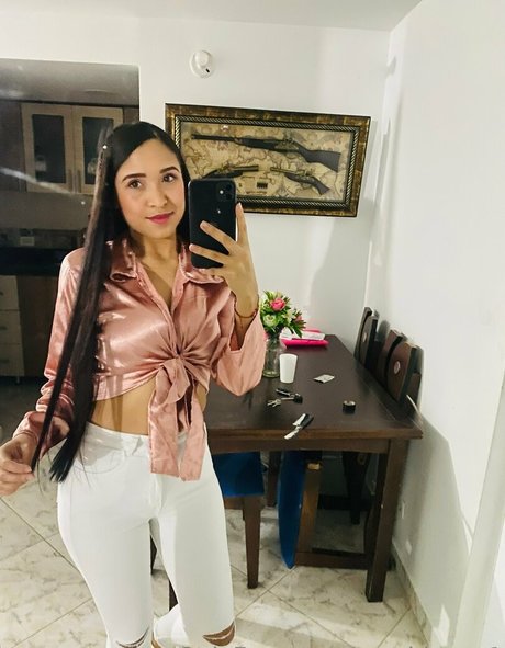 latina pussy onlyfans hd photos