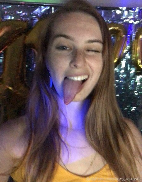 Tongue tastic hot star image