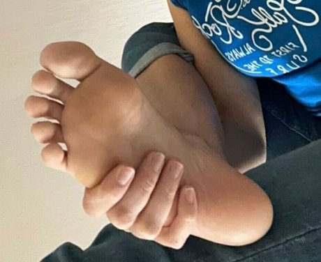 rosiecheeks33 nudes model pics