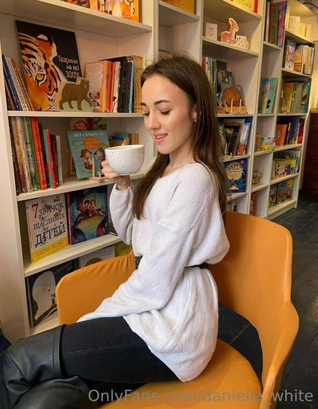 daniella white model free img