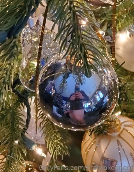 thatnakednerd model hot picture