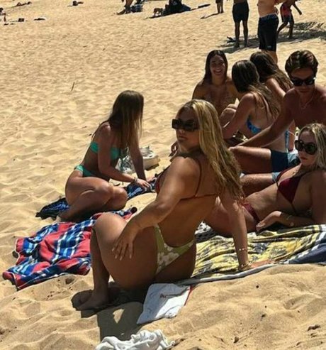 Kirra Sullivan model photos