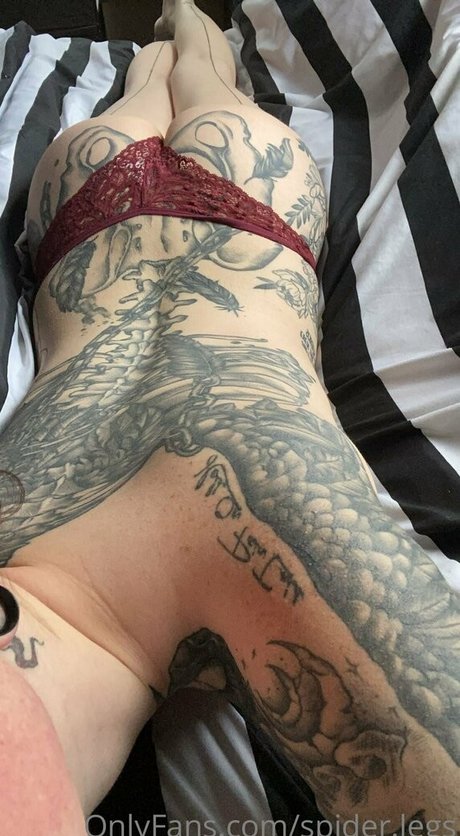 spider legs erotic model pictures