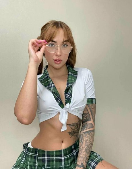 lanaginger vip pornographic star img