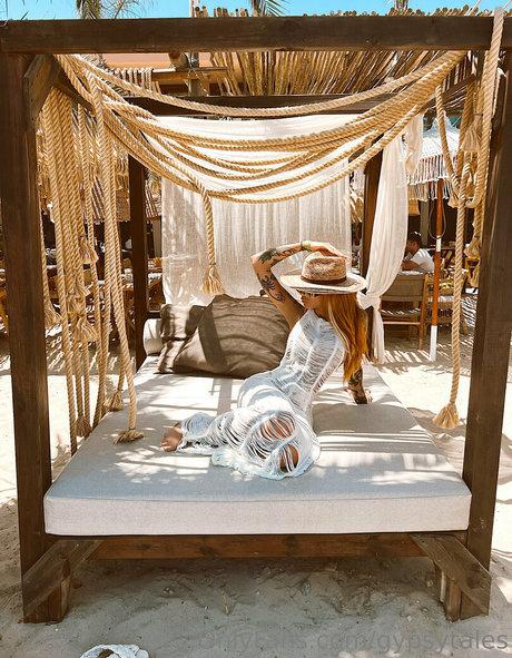 gypsytales sexy star img