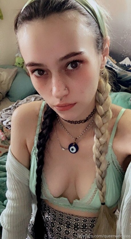 queenwookiee pornstar pretty archive