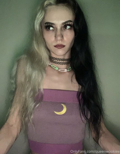 queenwookiee xxx pornstar image