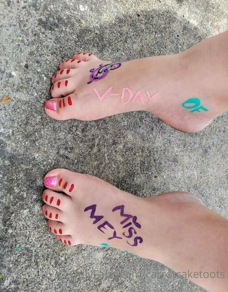 carrotcaketoots model xxx pic