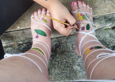 carrotcaketoots star art gallery