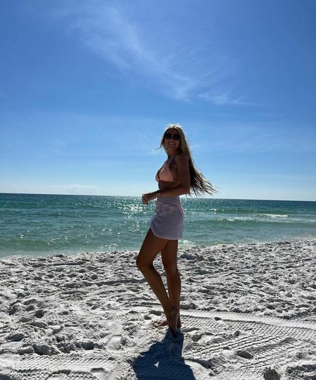 Julia Cole beautiful actress photo