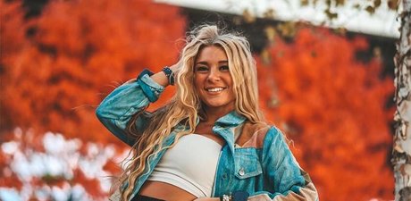 Julia Cole nudes model img