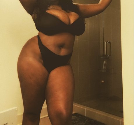 two onlyfans porno photo