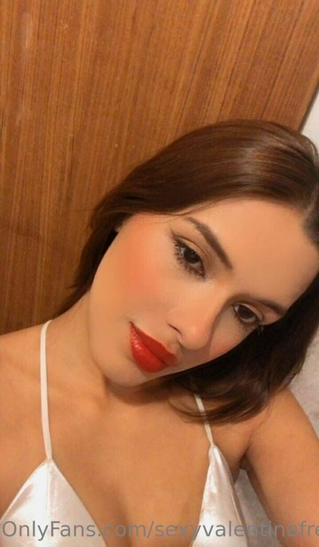 big tits brunette onlyfans pretty gallery