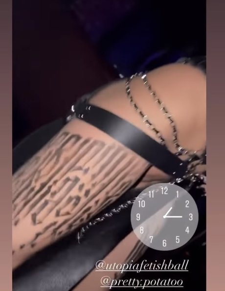 Janna Pavlova sexy pornstar image