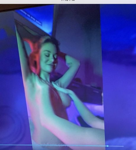 Janna Pavlova model pornographic image