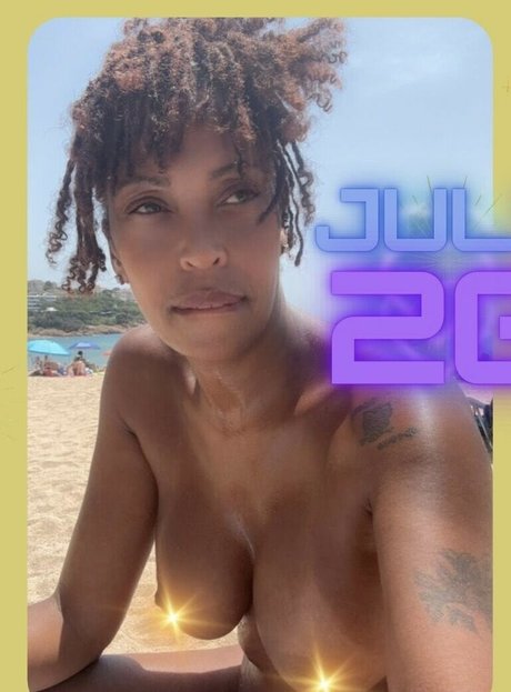 Kisha Chavis model pretty pictures