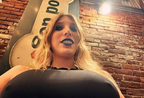 noctiflora xxx pornstar images