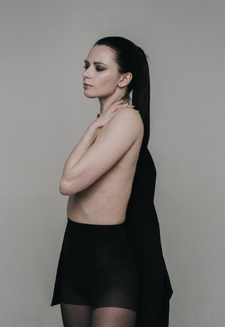 kar kotskaya sexy star pictures