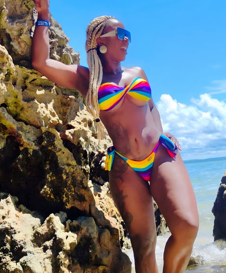 Adelia Soares star nice archive