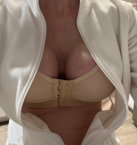 chubby latina onlyfans art nude pics