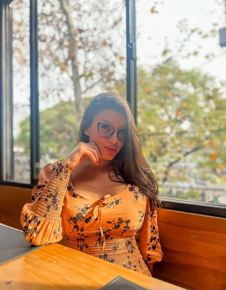 hinnatadelucca pornographic actress picture