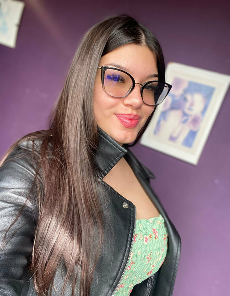 hinnatadelucca star naked images