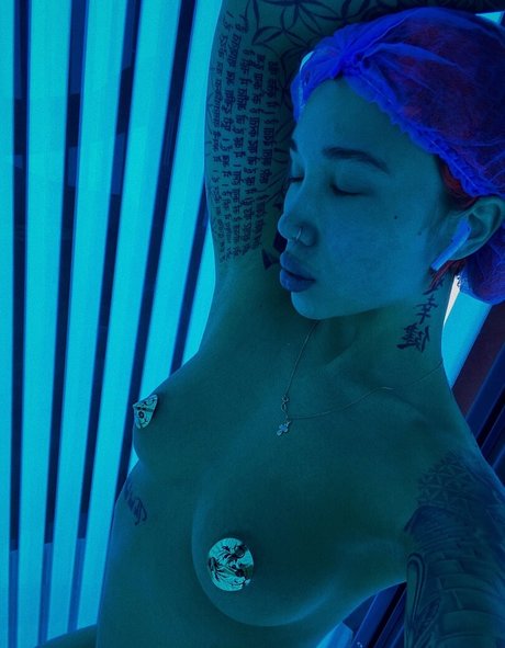 polina molly pornstar hd photos