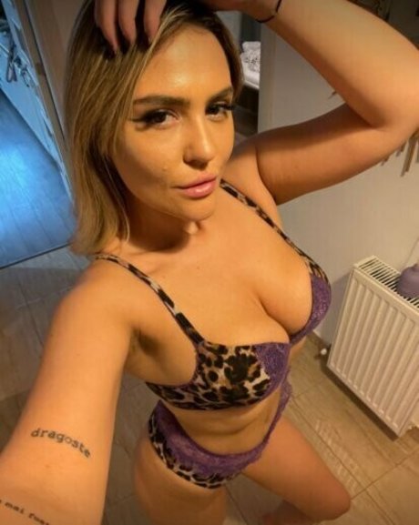 kira williams high quality pornstar img