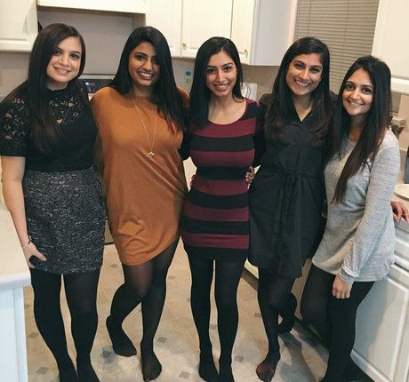 Sasha Kalra star hot pics