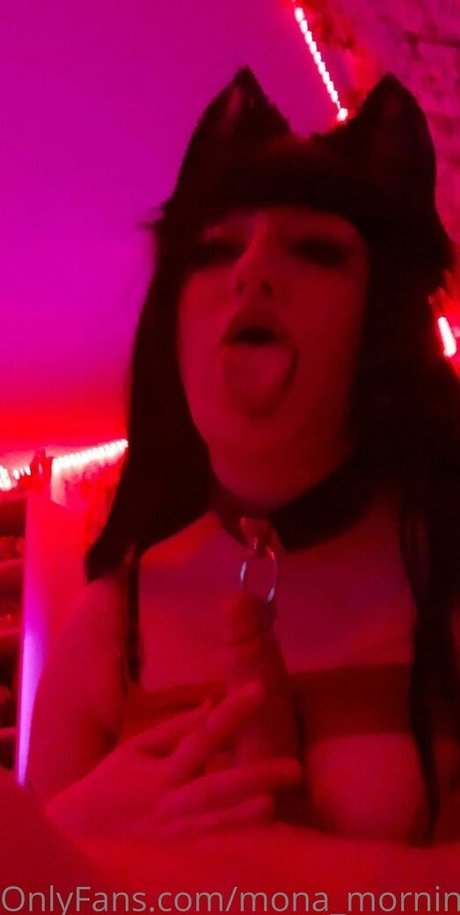 Mona M star sexy img