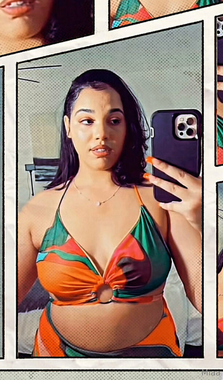 miaayourgirl erotic star gallery