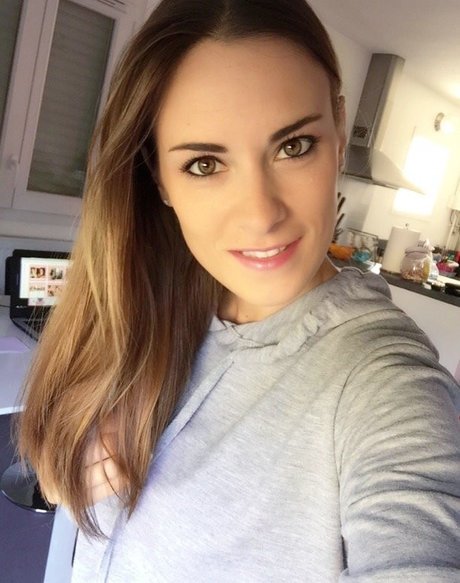 Claire Castel model pornographic images