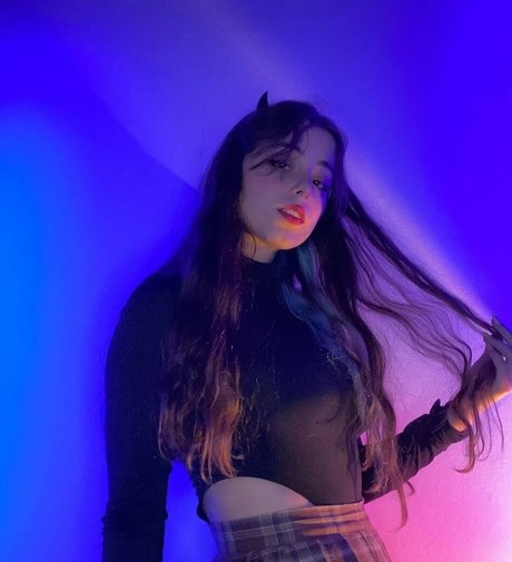 Gil Liany beautiful star images