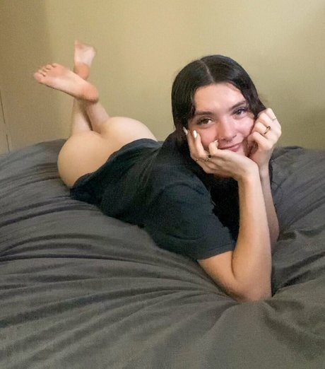 blossombabyxox pornstar image