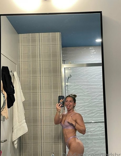 Lindsay Ruggiero model porn images