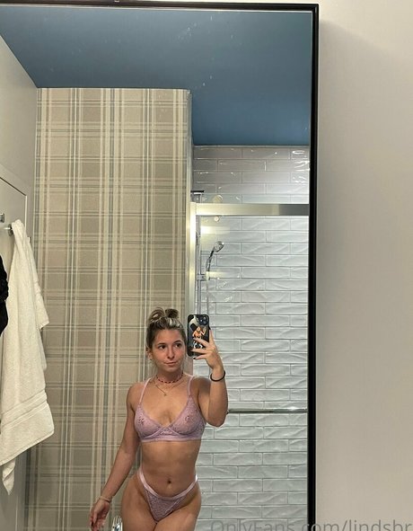 Lindsay Ruggiero nudes actress image