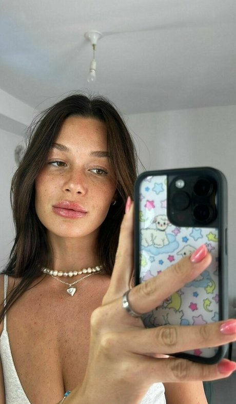 theotherideaofher pornographic model photo