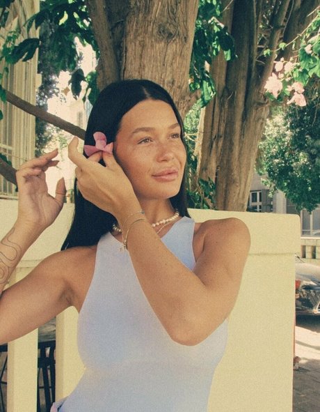 theotherideaofher star adult archive