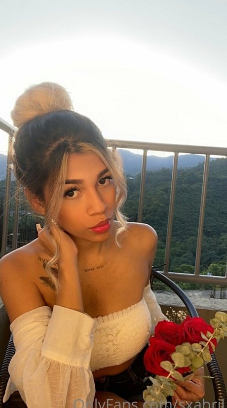 sxabrilfree beautiful actress galleries