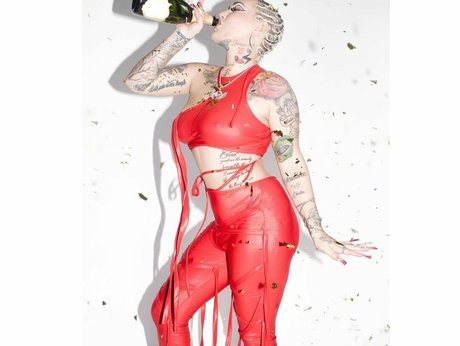 therealroyalskye high quality pornstar pictures