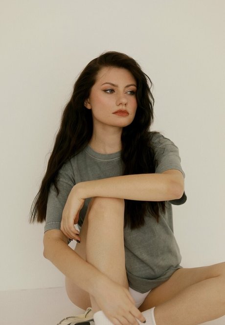 Nastya rosse erotic pornstar picture