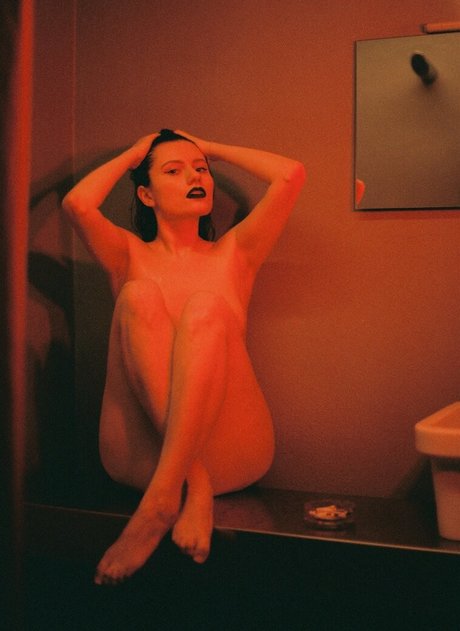 Nastya rosse star art galleries