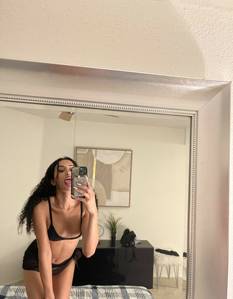 linalegend pornstar art picture