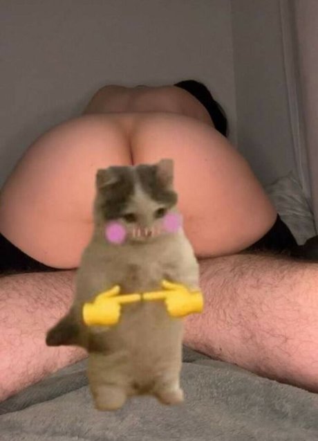 Succumich hot pornstar images